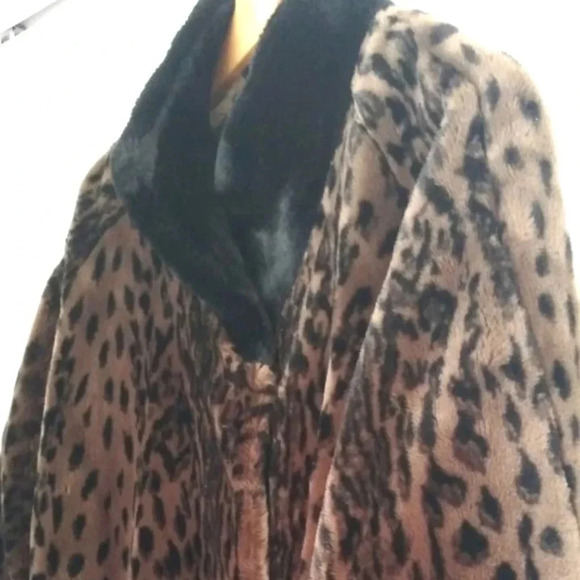 Vintage Jean  Claude Paris Animal Print Faux Fur Oversized jacket/coat - Picture 2 of 14